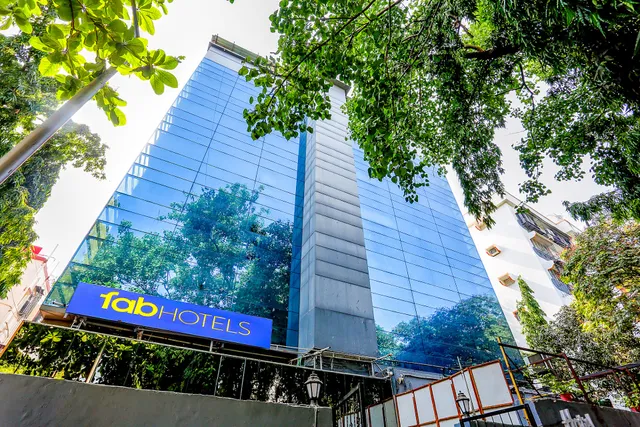 Via Jayshree - Hotel in Vile Parle East, Mumbai