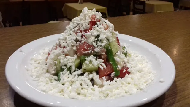 Traditional Tsipouradiko "Thomas"