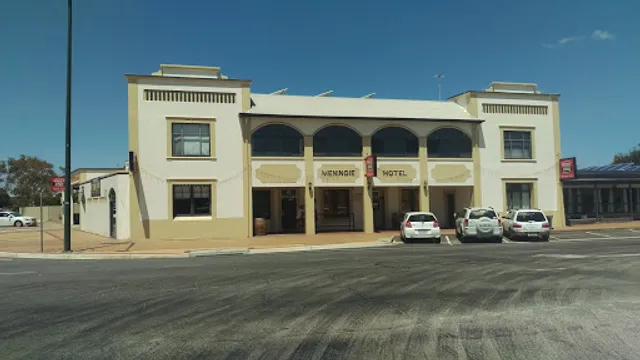 Meningie Hotel