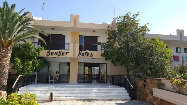 Sunset Hotel