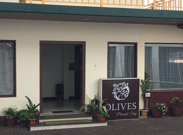 Olives Pleasant Stay
