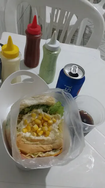 Corujão Sanduíches