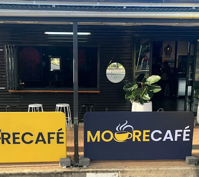 Moore Cafe