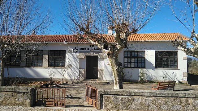 Escola Casa Abrigo