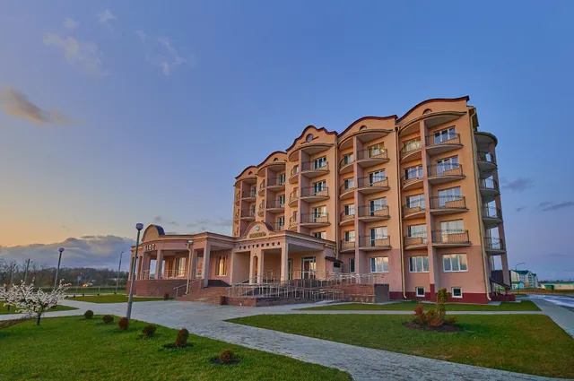 «Гостиничный комплекс «Мядель»