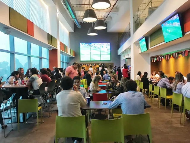 Casual Kitchen & Catering