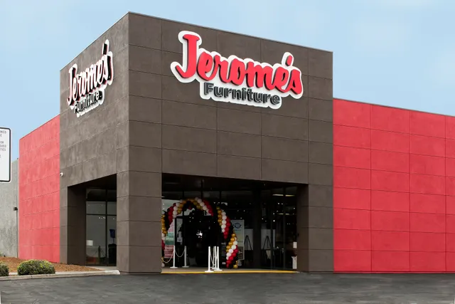 Jerome's Furniture & Mattress Store-Fountain Valley