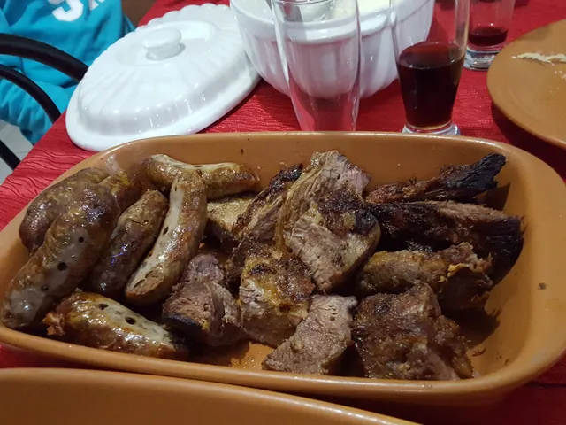 El Tapeque Restaurante & Grill