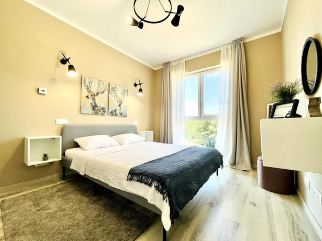 Forest View Apartment