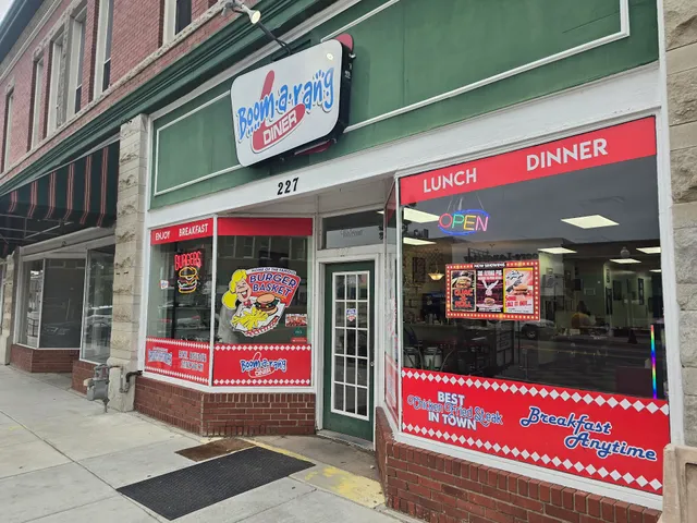 Boomarang Diner- Wagoner