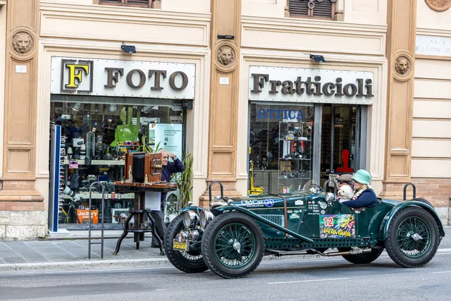 Foto Ottica Fratticioli Perugia la fotografia da oltre 100 anni