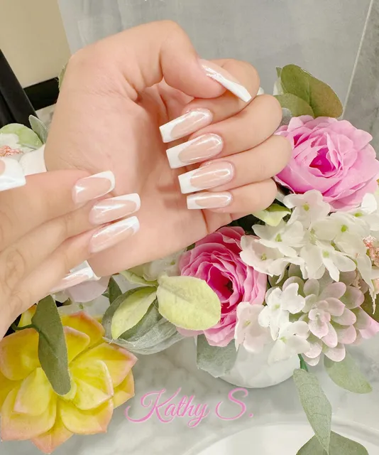 Lavish Nails & Spa