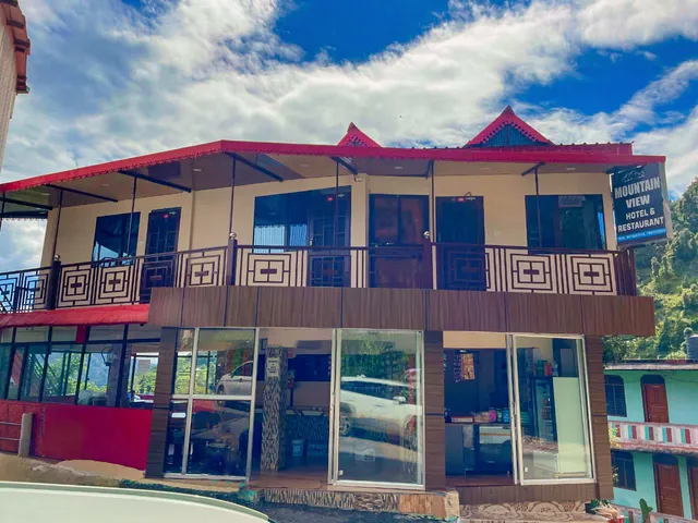 Hotel Mountain View Sari Devriyatal