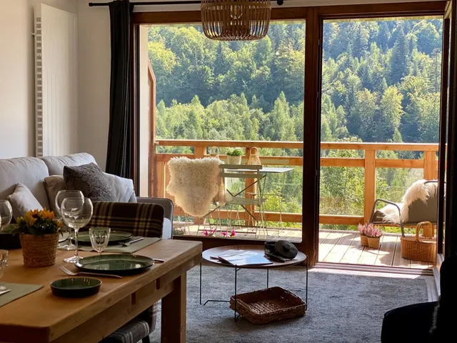 Les Lucioles | CASALERO