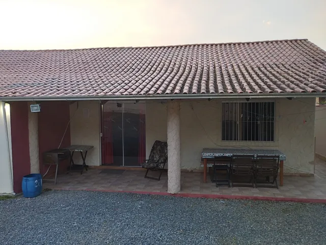 261 Casa de Praia Armação de Itapocorói