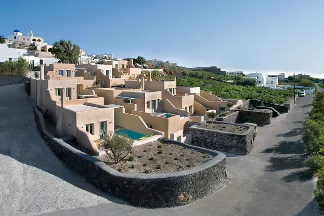 Voreina Gallery Suites