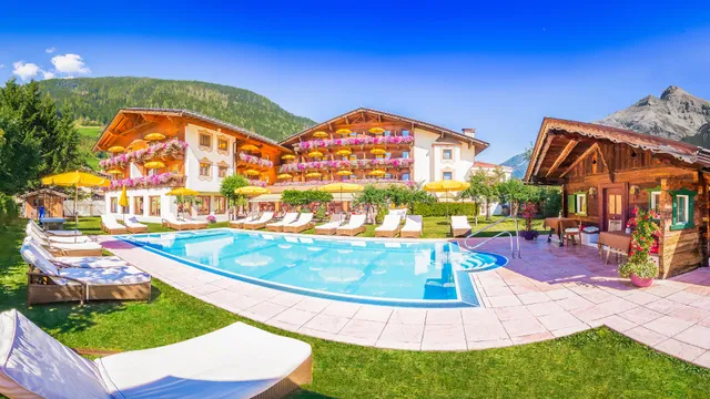 Alpenhotel Tirolerhof Neustift