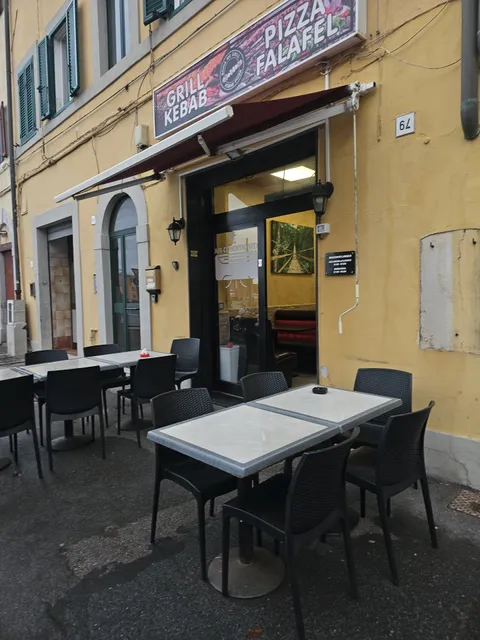 Bona me Grill Kebab Pizza