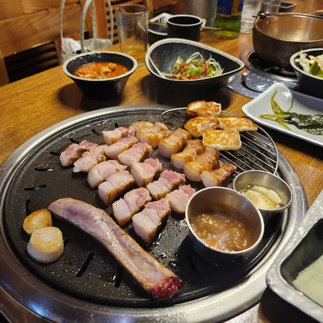 육풍 문정법조단지