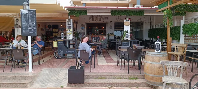 La Bicicleta Restaurant