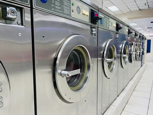 Four Seasons Laundry & Cleaners