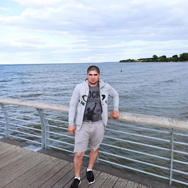 Ice House Restaurant