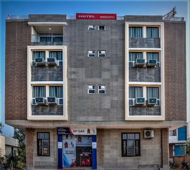 OYO 64809 Hotel Ravi Residency