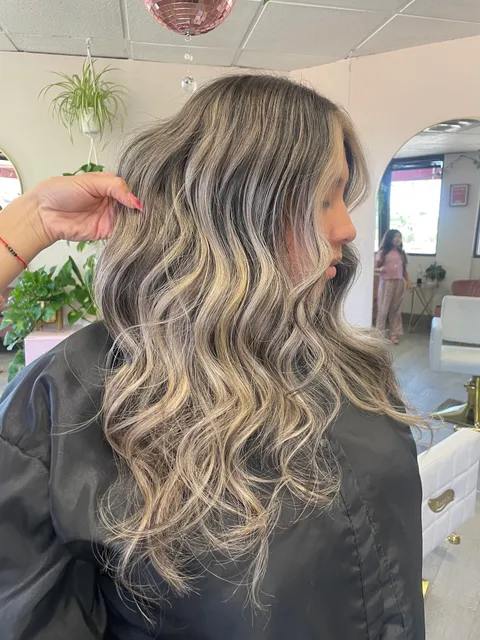 Hairapy Salon | Hair Salon | Haircuts| Color| Extensions| Brazilian Blow outs