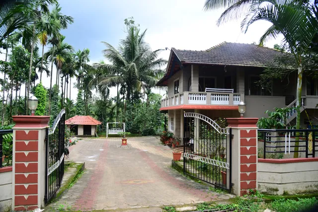 Mourya Home Stay