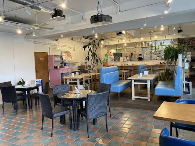 ​​GReen Mint 丘の上のCafe Restaurant