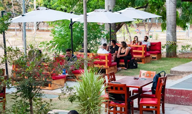 New Khoder Lounge & Bar