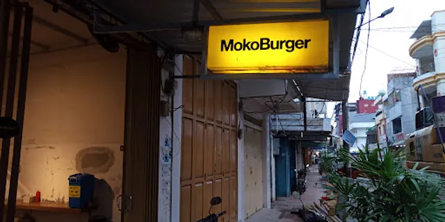 Moko Burger Somba Opu