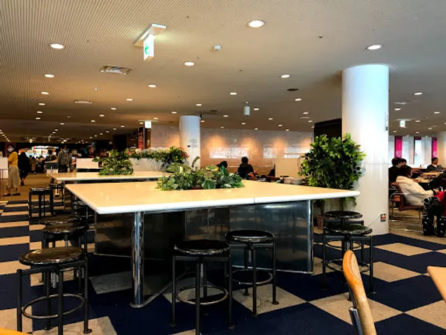 Edelweiss Lobby Lounge