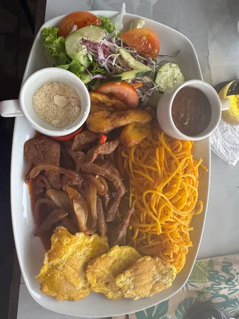 Bar y Restaurante Caribbean Boom