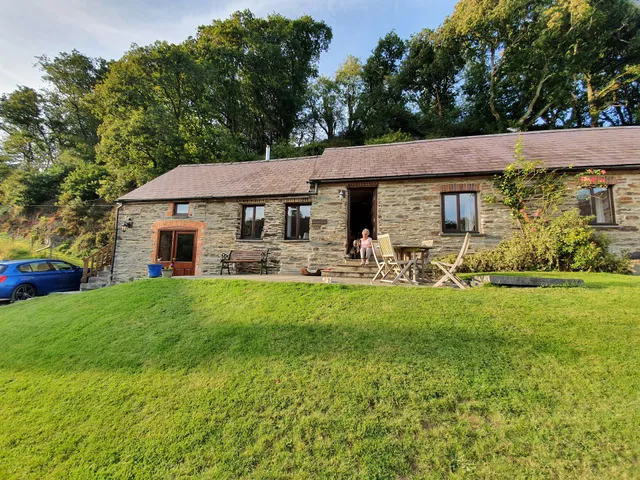 Troedyrhiw Bed & Breakfast
