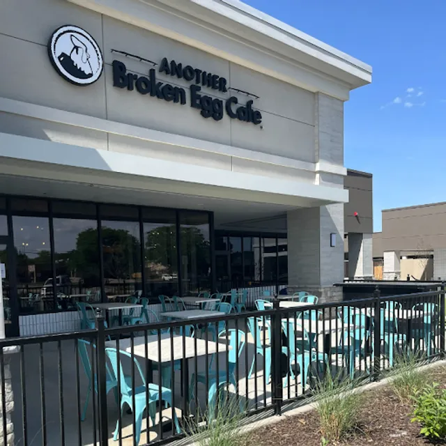 Another Broken Egg Cafe