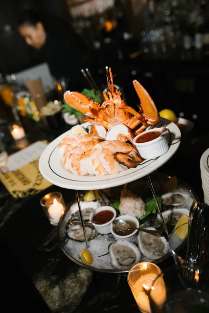 Lucky's East Hampton