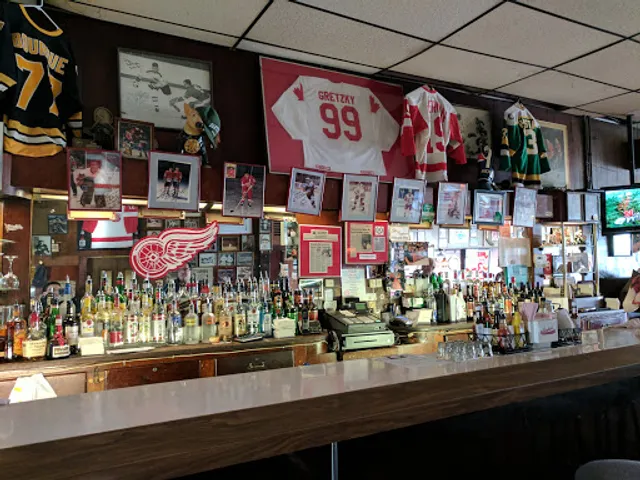 Marge's Bar and Grill