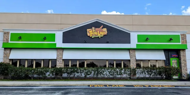 El Pilón Loko bar and grill