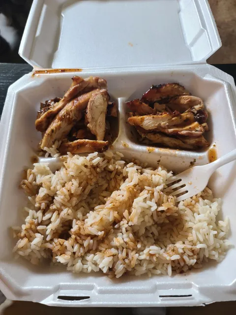 The Main St Food Tent