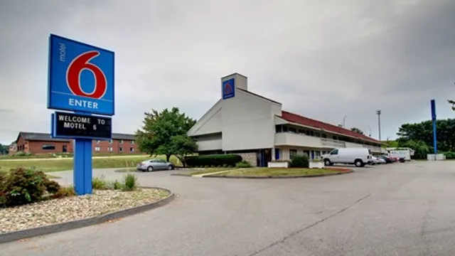 Motel 6 Cedar Rapids, IA
