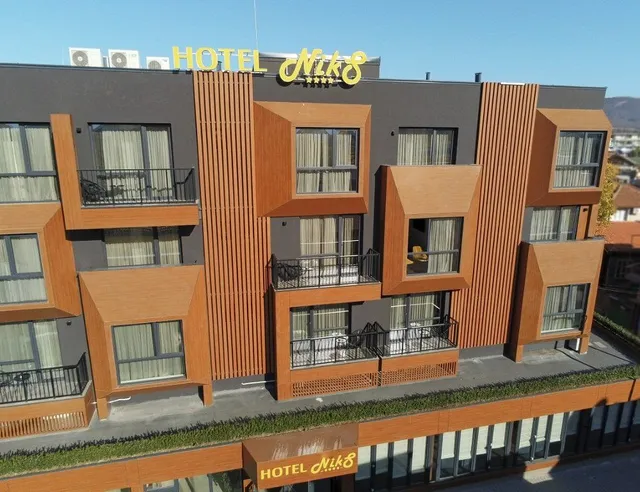 Хотел "Никс"