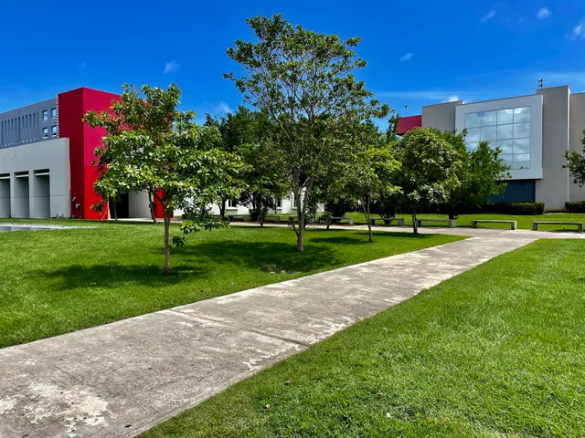 Universidad Ana G. Méndez - Recinto de Carolina