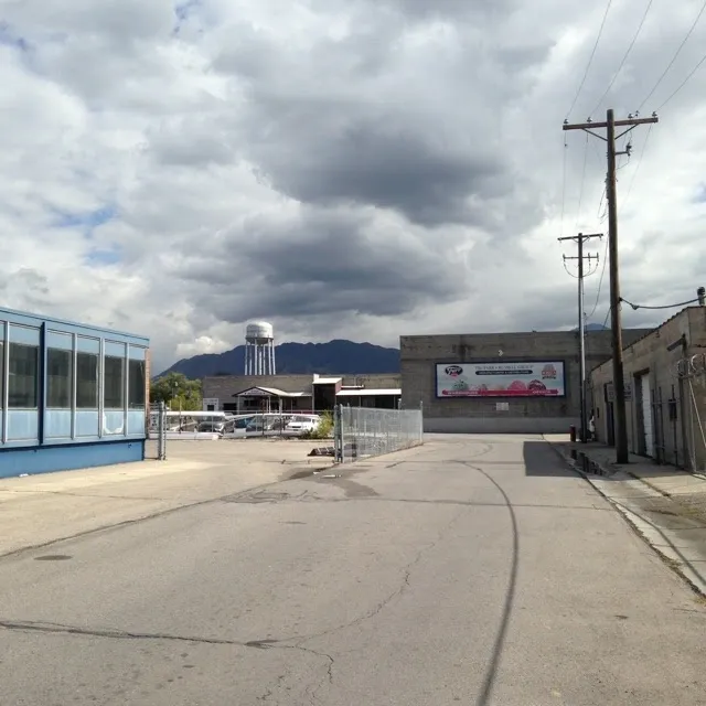 Farr Better Ice Cream - Manufacturing, Distribution and Wholesale Store Front