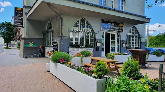 Angy's Café - Restaurant