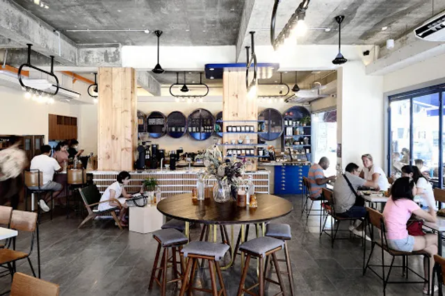 Common Man Coffee Roasters - Joo Chiat Road