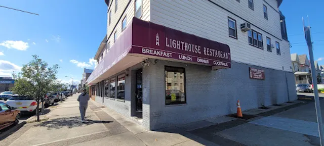 Lighthouse Family Restaurant and Diner