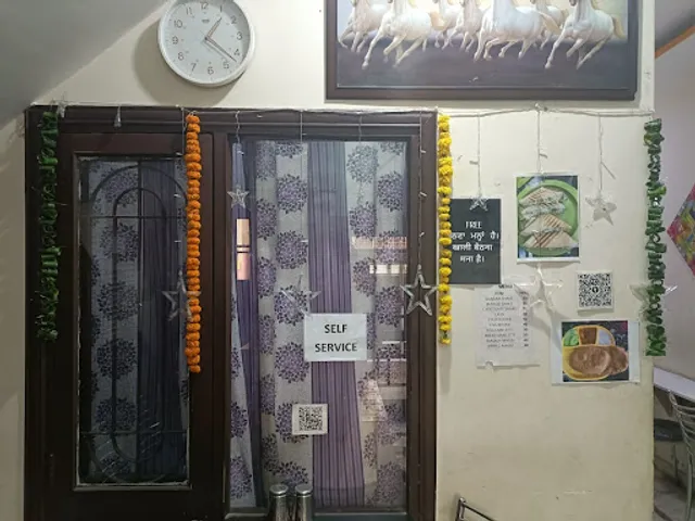 MOM'S KITCHEN - Best Resturant in phagwara - Best family Restaurant in phagwara