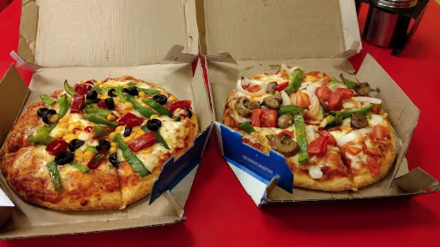 Domino's Pizza | Bhatta, Ahmedabad