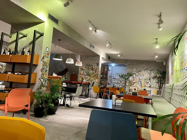 Inés España Bistro & Bakery